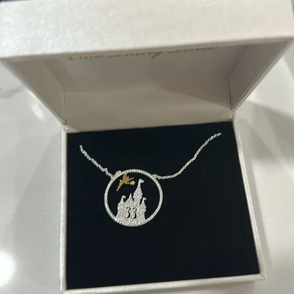 Incredible club 33 necklace - Picture 5 of 6